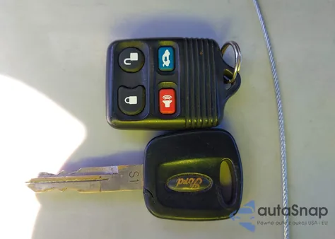 2002 Ford Thunderbird из США, поврежденный, VIN 1FAHP60A92Y106936